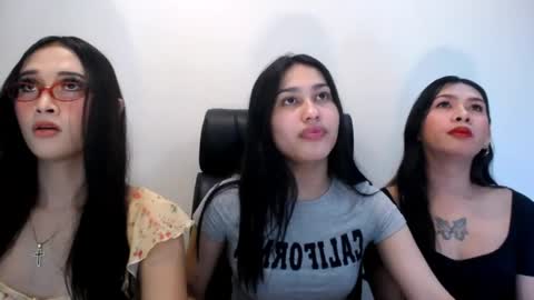 selena_parker17 online show from May 6, 2026, 2:29 am