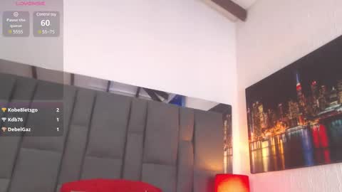 Snapshot of selenaa_bigboobs chatting on February 14, 2025, 4:52 pm whore spy of cocks online show from February 14, 2025, 4:52 pm