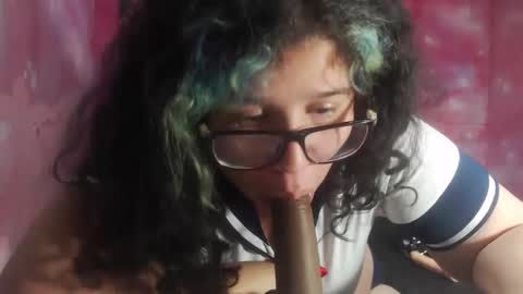 Selena Priscilla Blair Montenegro online show from February 12, 2025, 7:02 am