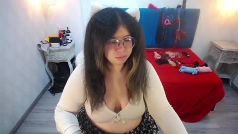Selena Priscilla Blair Montenegro online show from April 28, 2026, 12:53 am