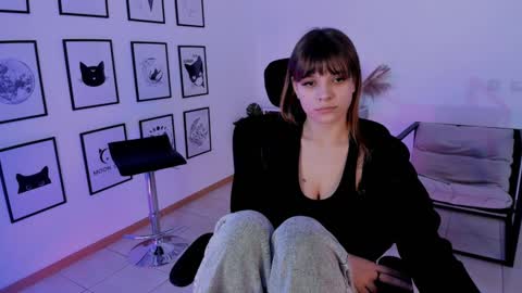 Snapshot of selenadearden chatting on January 5, 2025, 5:09 pm Selena ntmy online show from January 5, 2025, 5:09 pm