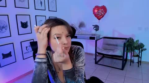 Snapshot of selenadearden chatting on February 19, 2025, 2:01 pm Selena ntmy online show from February 19, 2025, 2:01 pm