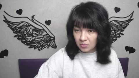 SelenaFly online show from October 6, 2025, 5:05 am