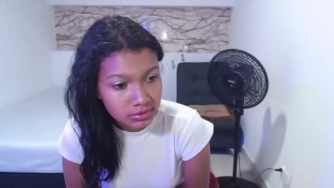 Snapshot of selenafox6 chatting on December 12, 2024, 7:52 am selenafox6 online show from December 12, 2024, 7:52 am