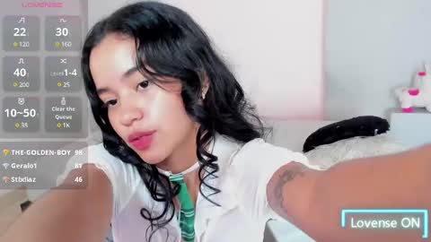 selenafox7 online show from January 25, 2025, 2:47 am