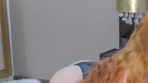 SelenaHanson online show from April 15, 2026, 5:09 pm