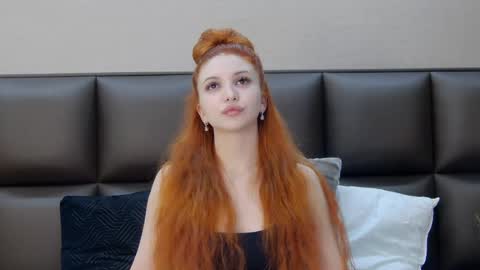 SelenaHanson online show from July 3, 2026, 2:34 pm