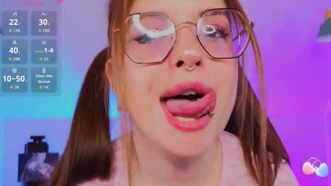 selenamills online show from May 10, 2026, 10:09 am