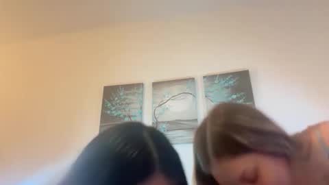 Selena online show from February 6, 2026, 6:40 am