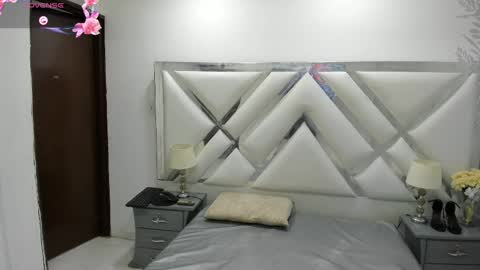 Selena reyess online show from January 10, 2026, 11:56 am