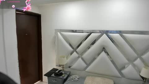 Selena reyess online show from January 12, 2026, 1:49 pm