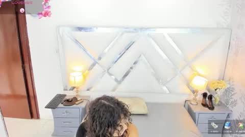 Selena reyess online show from January 16, 2026, 12:42 pm