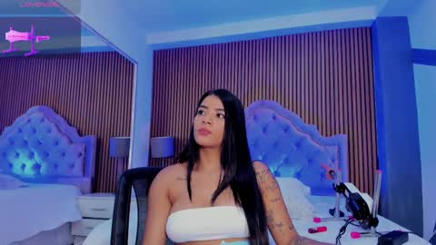 Snapshot of selenastonne chatting on September 17, 2025, 8:54 pm selenastonne online show from September 17, 2025, 8:54 pm