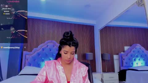 Snapshot of selenastonne chatting on October 1, 2025, 8:26 pm selenastonne online show from October 1, 2025, 8:26 pm