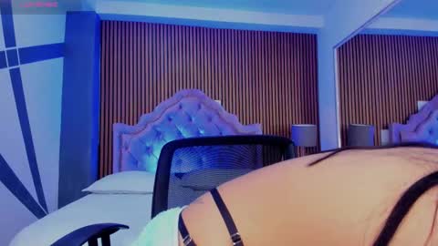 Snapshot of selenastonne chatting on October 2, 2025, 10:06 pm selenastonne online show from October 2, 2025, 10:06 pm