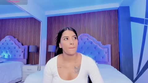 Snapshot of selenastonne chatting on October 11, 2025, 8:18 pm selenastonne online show from October 11, 2025, 8:18 pm