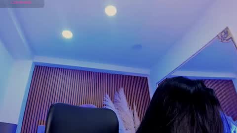 selenastonne online show from February 6, 2026, 9:18 pm