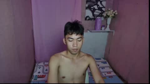 Aprilane online show from October 26, 2025, 6:08 am