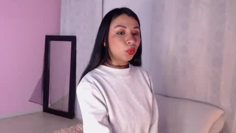 Snapshot of selene_gils chatting on November 25, 2025, 4:56 am nathy online show from November 25, 2025, 4:56 am