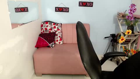 selene online show from October 30, 2025, 1:45 pm