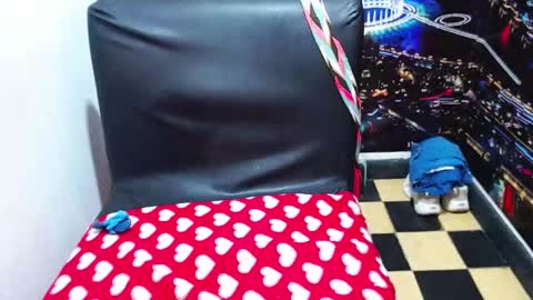  Selene online show from September 9, 2025, 1:54 pm
