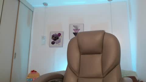 selene_rouse_ online show from June 13, 2026, 12:08 am