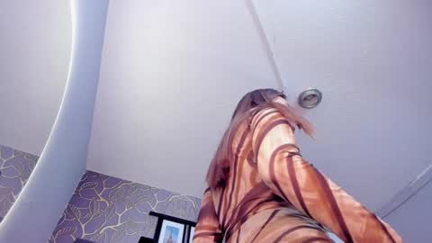 Snapshot of selene_tylor_ chatting on March 12, 2025, 2:52 am Selene online show from March 12, 2025, 2:52 am