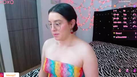 Snapshot of seleneg chatting on September 17, 2025, 5:31 am Selene G online show from September 17, 2025, 5:31 am