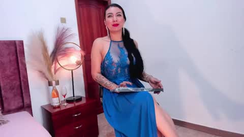 Snapshot of selenelujan chatting on February 26, 2025, 11:41 am Selene Lujan online show from February 26, 2025, 11:41 am