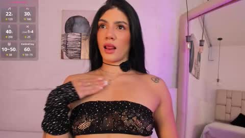 Selene online show from September 19, 2025, 11:44 am