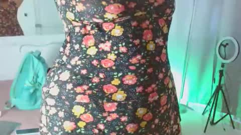 Selenna1 online show from January 14, 2025, 2:32 pm