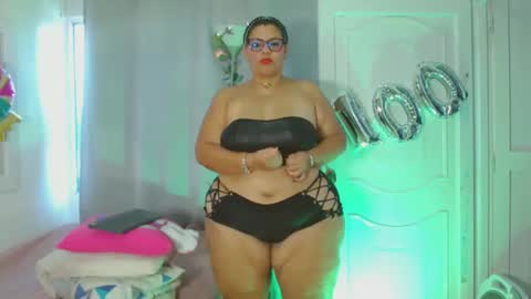 Selenna1 online show from September 13, 2025, 3:12 pm