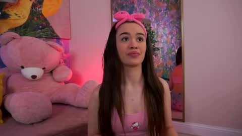 Selenne online show from April 28, 2026, 9:47 am