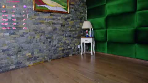 Selen online show from June 19, 2026, 4:06 am