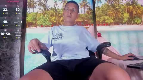 Snapshot of selfsuck_balls chatting on February 19, 2026, 8:16 pm selfsuck_balls online show from February 19, 2026, 8:16 pm