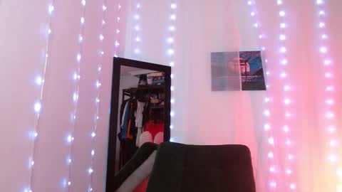 Snapshot of selikayle chatting on February 14, 2026, 10:23 am Selen online show from February 14, 2026, 10:23 am