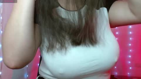Selen online show from April 30, 2026, 1:23 am