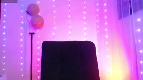 Selen online show from May 10, 2026, 12:05 am