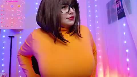 Selen online show from June 16, 2026, 10:45 pm