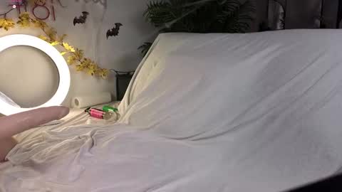 lina next stream nearest evening  online show from November 4, 2025, 10:42 pm