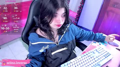 Selina online show from March 15, 2026, 3:23 am