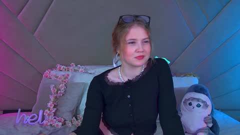 SelinSwarovski online show from January 26, 2025, 8:45 pm