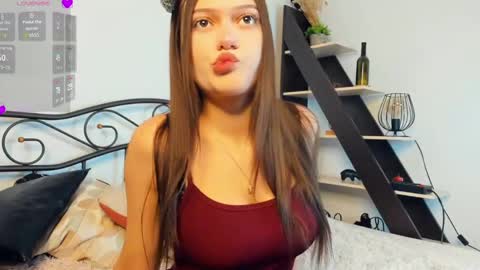Julia online show from June 1, 2026, 8:49 am