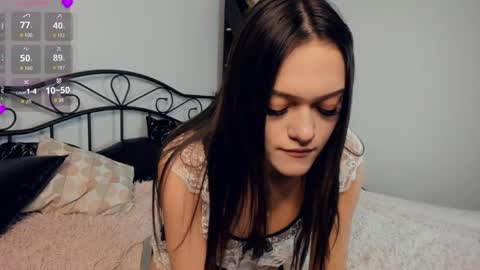 Julia online show from June 5, 2026, 7:14 am