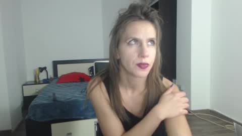 sellena_angels online show from February 15, 2025, 7:28 pm