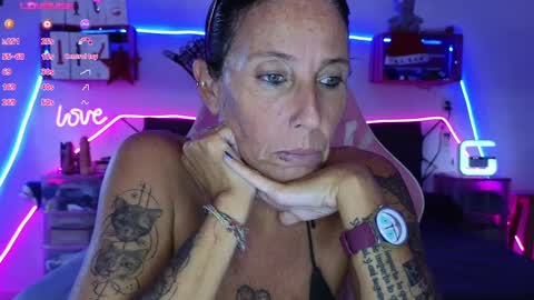 Selvaggia Del Caribe online show from December 28, 2024, 4:30 pm