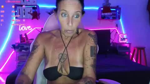 Selvaggia Del Caribe online show from January 7, 2025, 10:19 pm