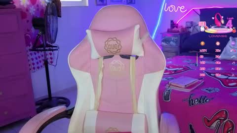 Selvaggia Del Caribe online show from March 19, 2026, 6:45 pm