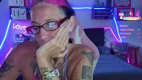 Selvaggia Del Caribe online show from June 29, 2026, 5:24 pm
