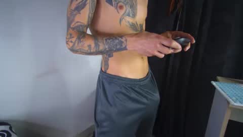 sem_alas online show from November 14, 2025, 1:15 am